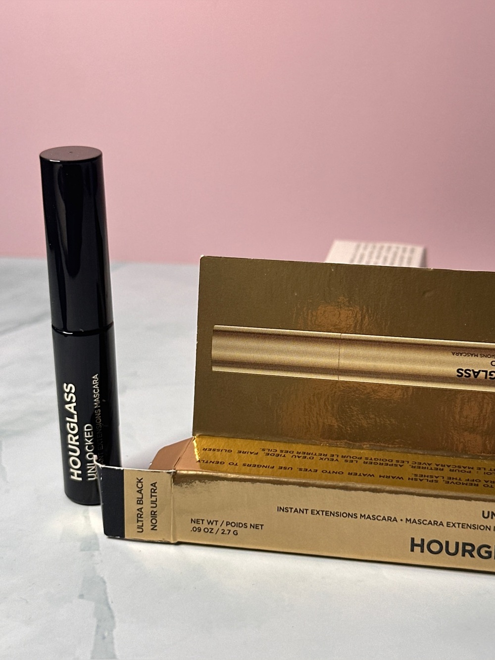 Hourglass Mascara & Gold Packaging - Black travel size